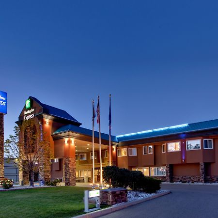 Holiday Inn Express Red Deer By Ihg Exteriér fotografie