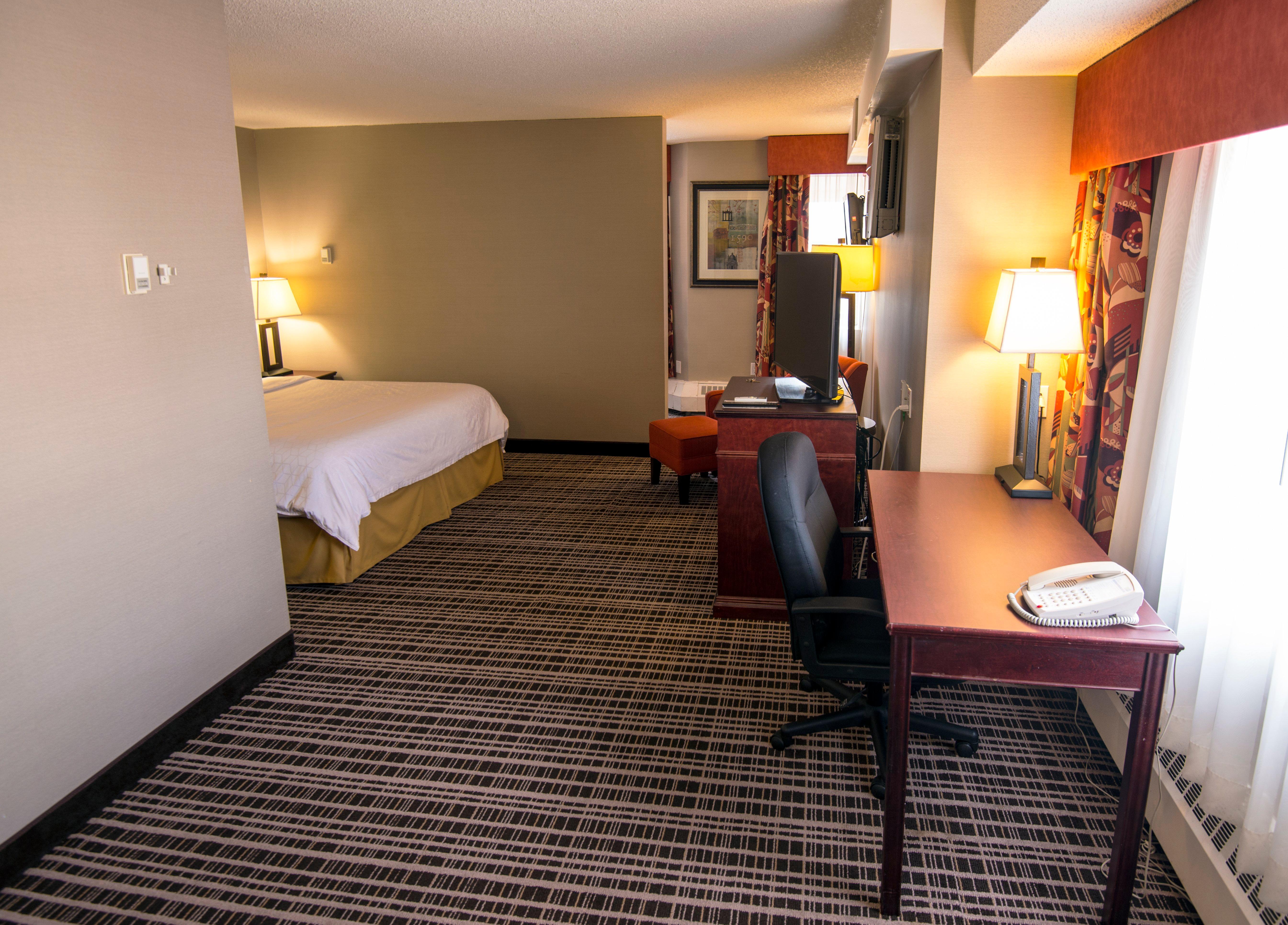 Holiday Inn Express Red Deer By Ihg Exteriér fotografie