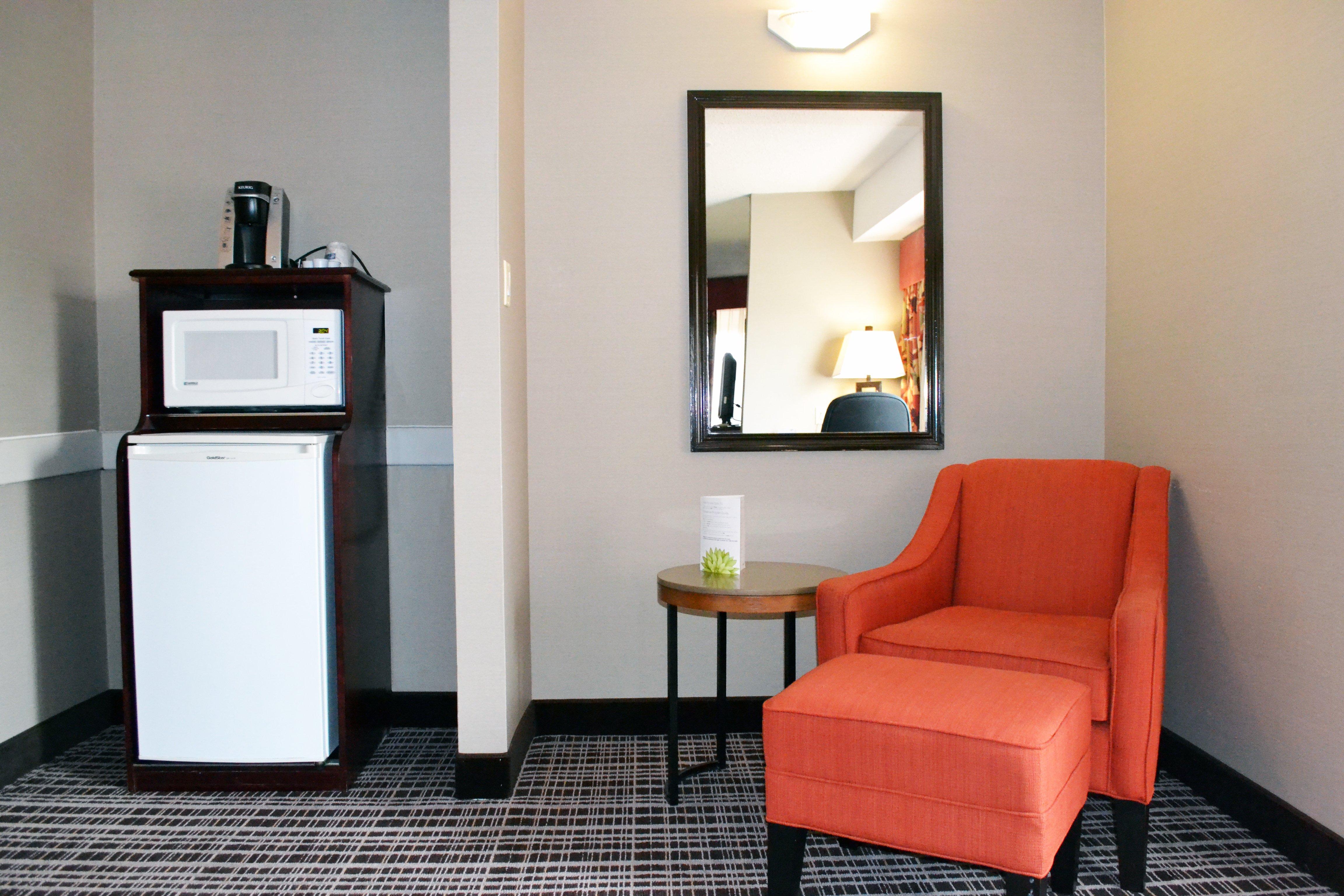 Holiday Inn Express Red Deer By Ihg Exteriér fotografie