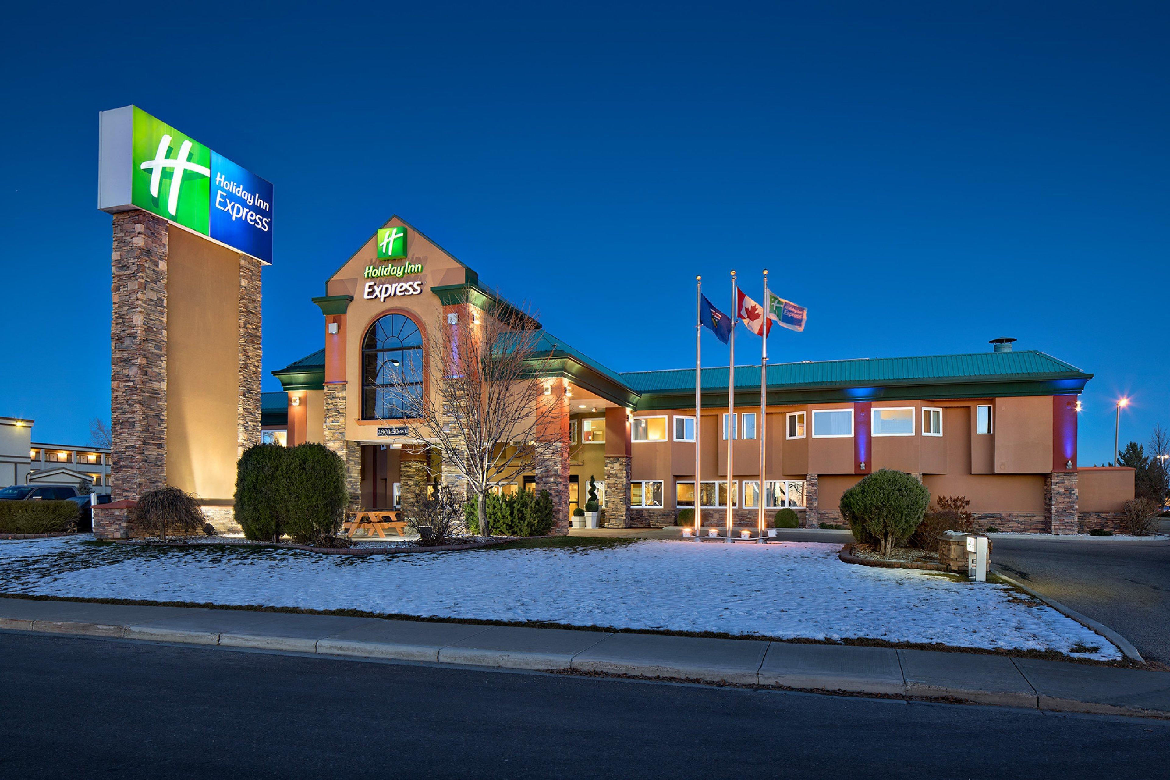 Holiday Inn Express Red Deer By Ihg Exteriér fotografie